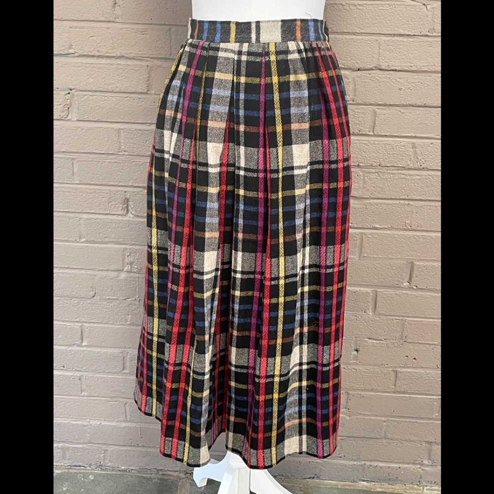 Diane Von Furstenberg Vintage plaid skirt - Picture 3 of 10